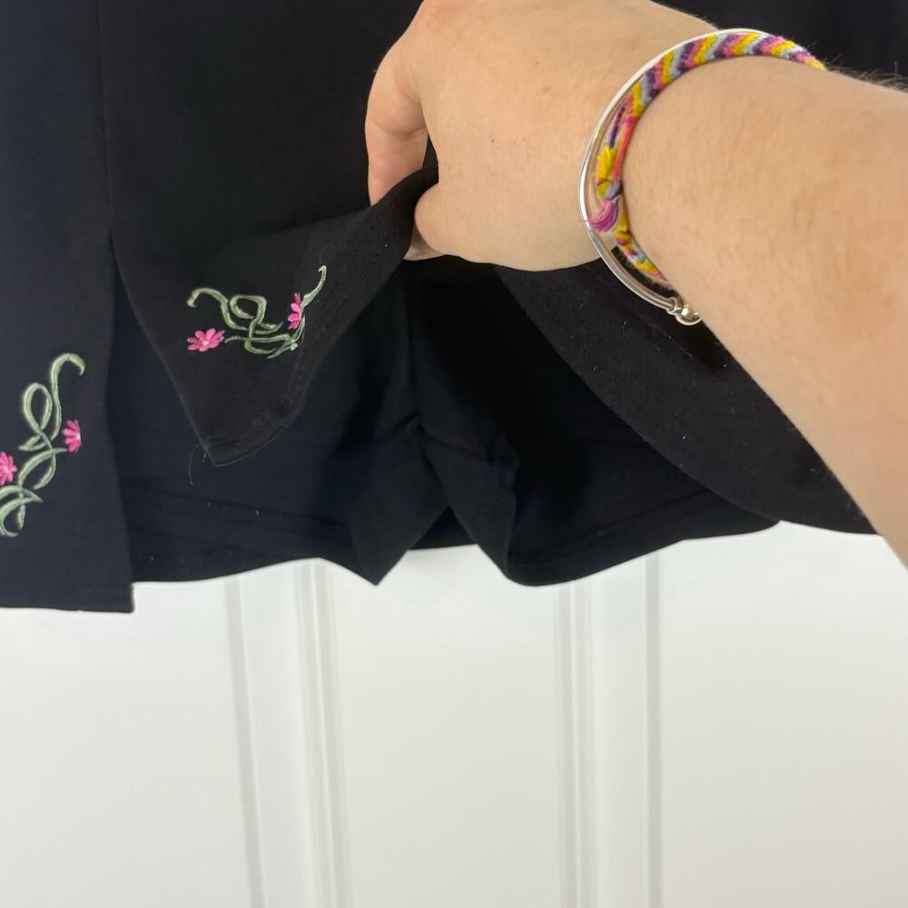 Currants Vintage 90s Black Mini Skirt Skort Embroidery Slit Whimsigoth Witchy M - Picture 4 of 7